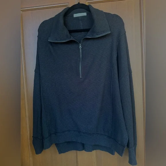 Free People We The Free Black Wash Quarter Zip Pullover XS Oversized Rib - Picture 7 of 7